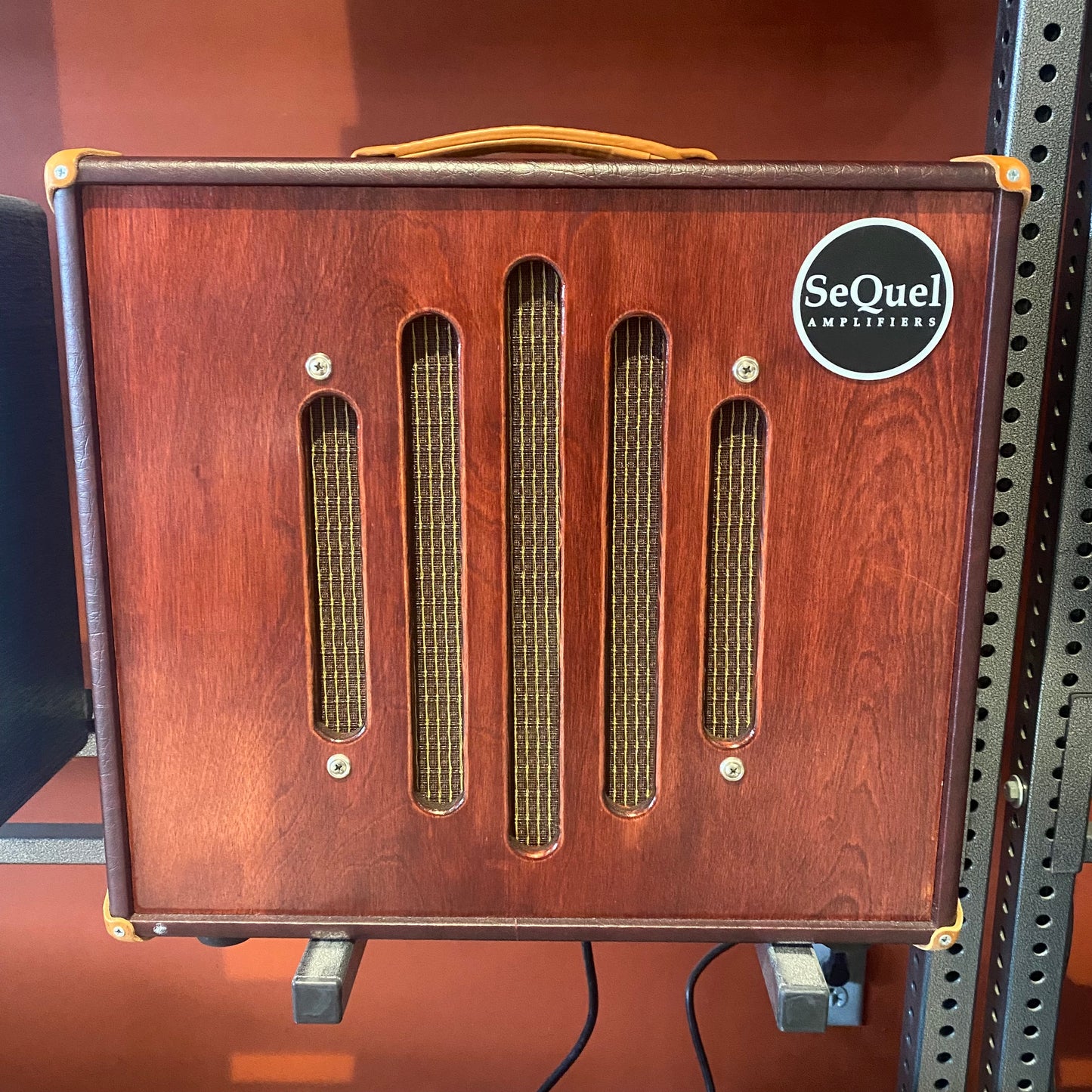 SeQuel Vermont Hybrid Amplifier