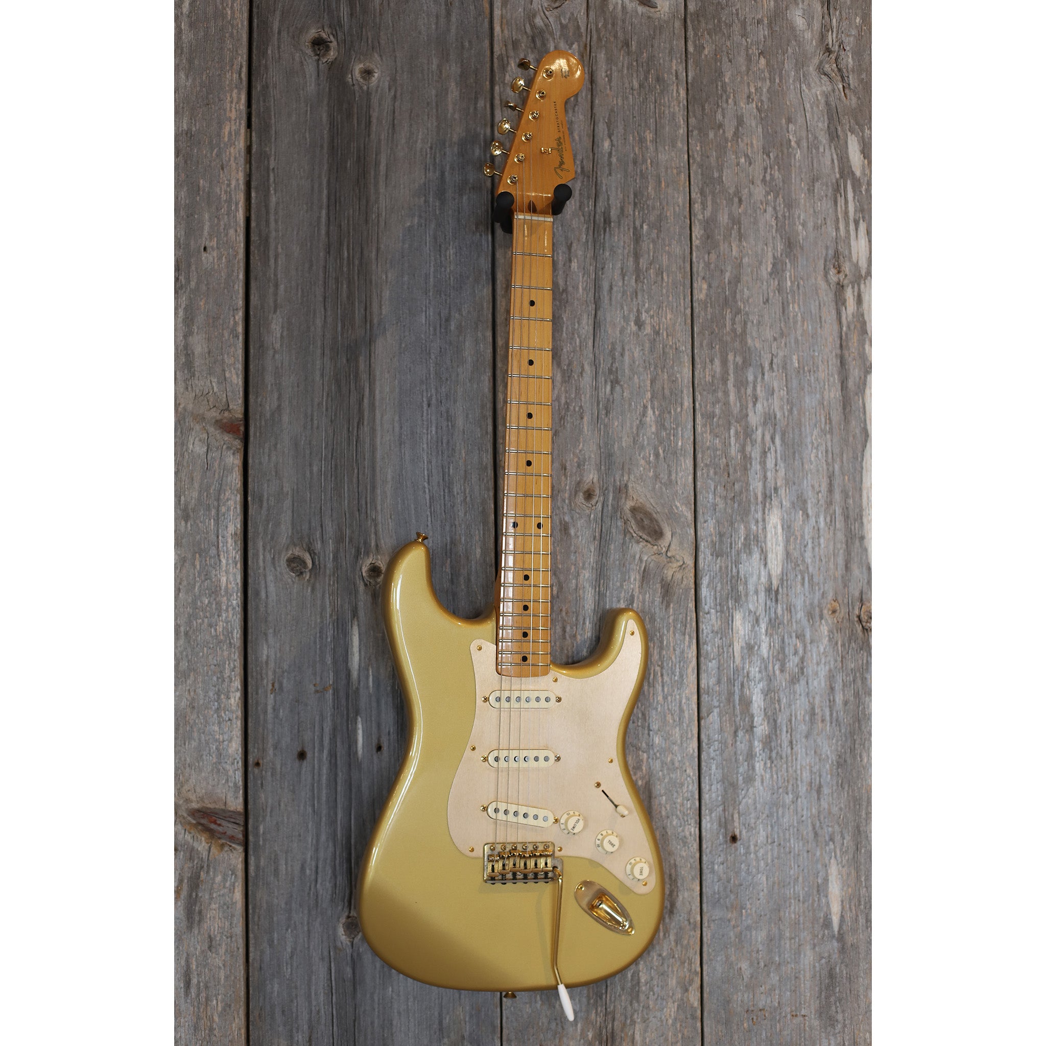 2004 Fender Stratocaster MIM 